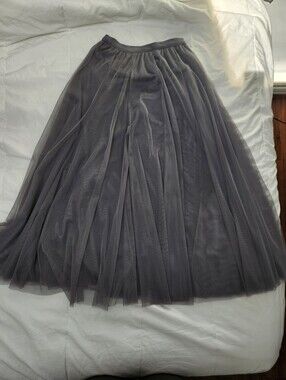 Women's Gray Tulle Midi Skirt